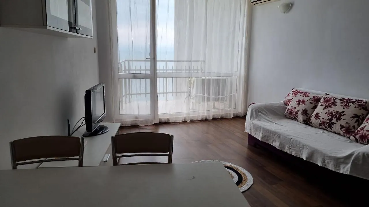 Vilmar Apartment Pomorie